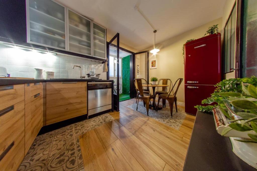 Retromirabeau - Chambre Suite & Appartements De Charme - Localisation Premium 纳博讷 外观 照片